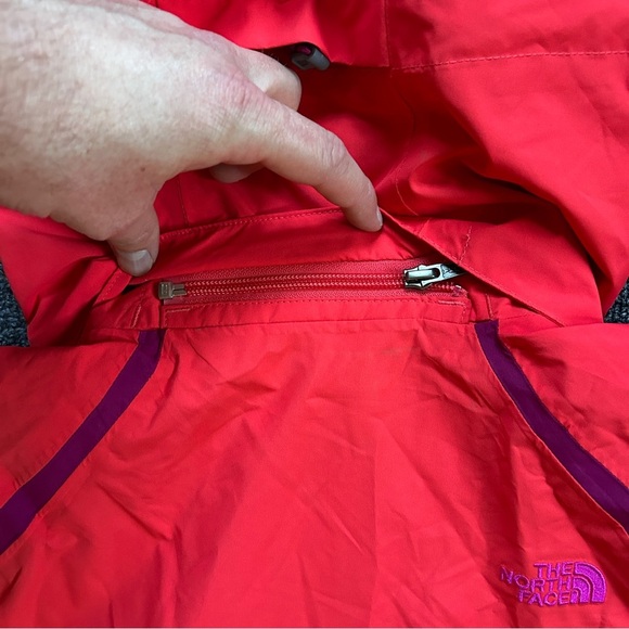 The North Face Orange Purple DryVent Hooded Jacket Size Large - Picture 7 of 16